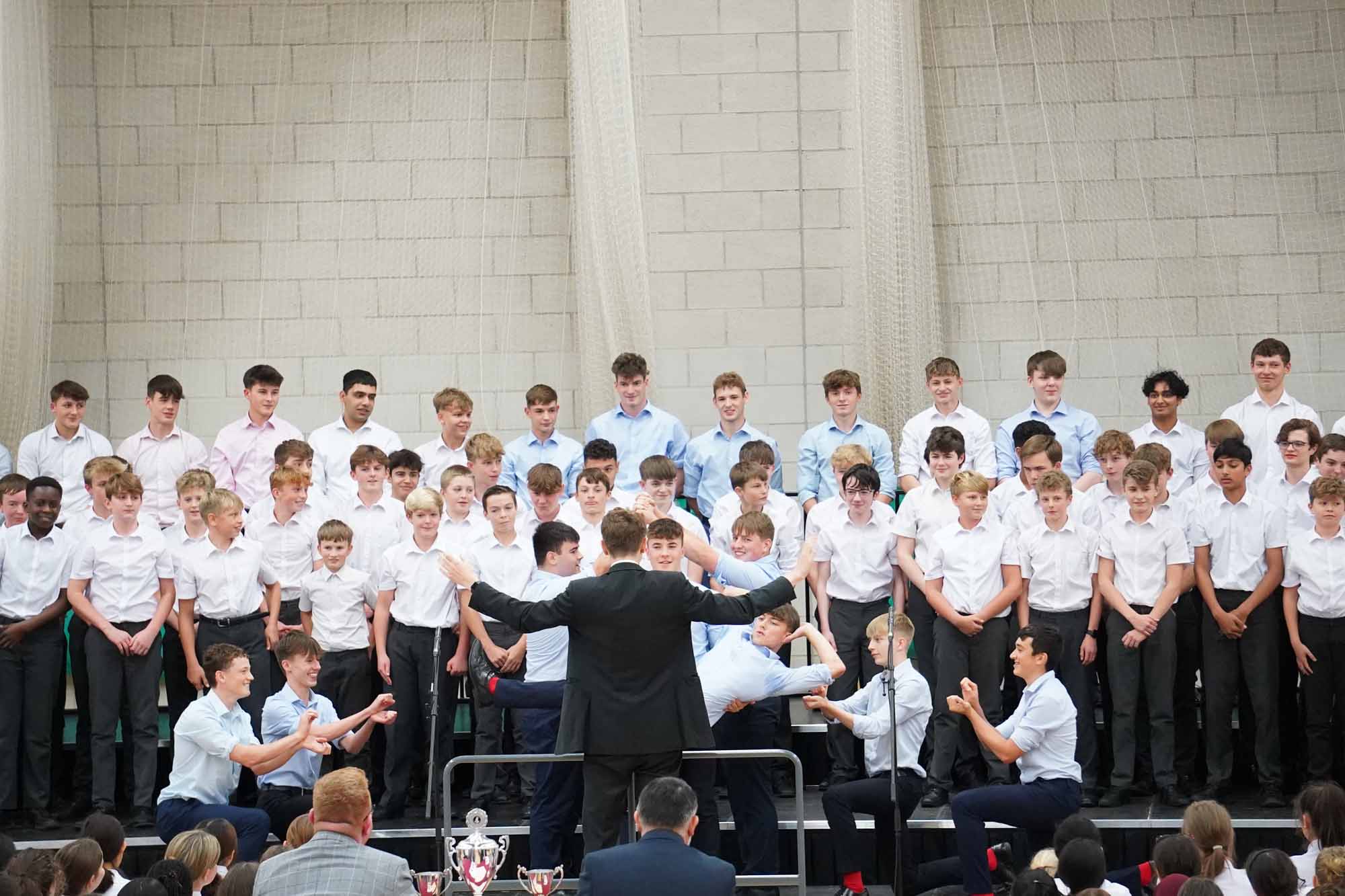 House Song 2022 - Lupton